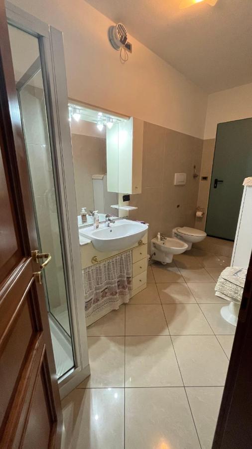 Casa Sansone Hotel โรเวเรโต ภายนอก รูปภาพ
